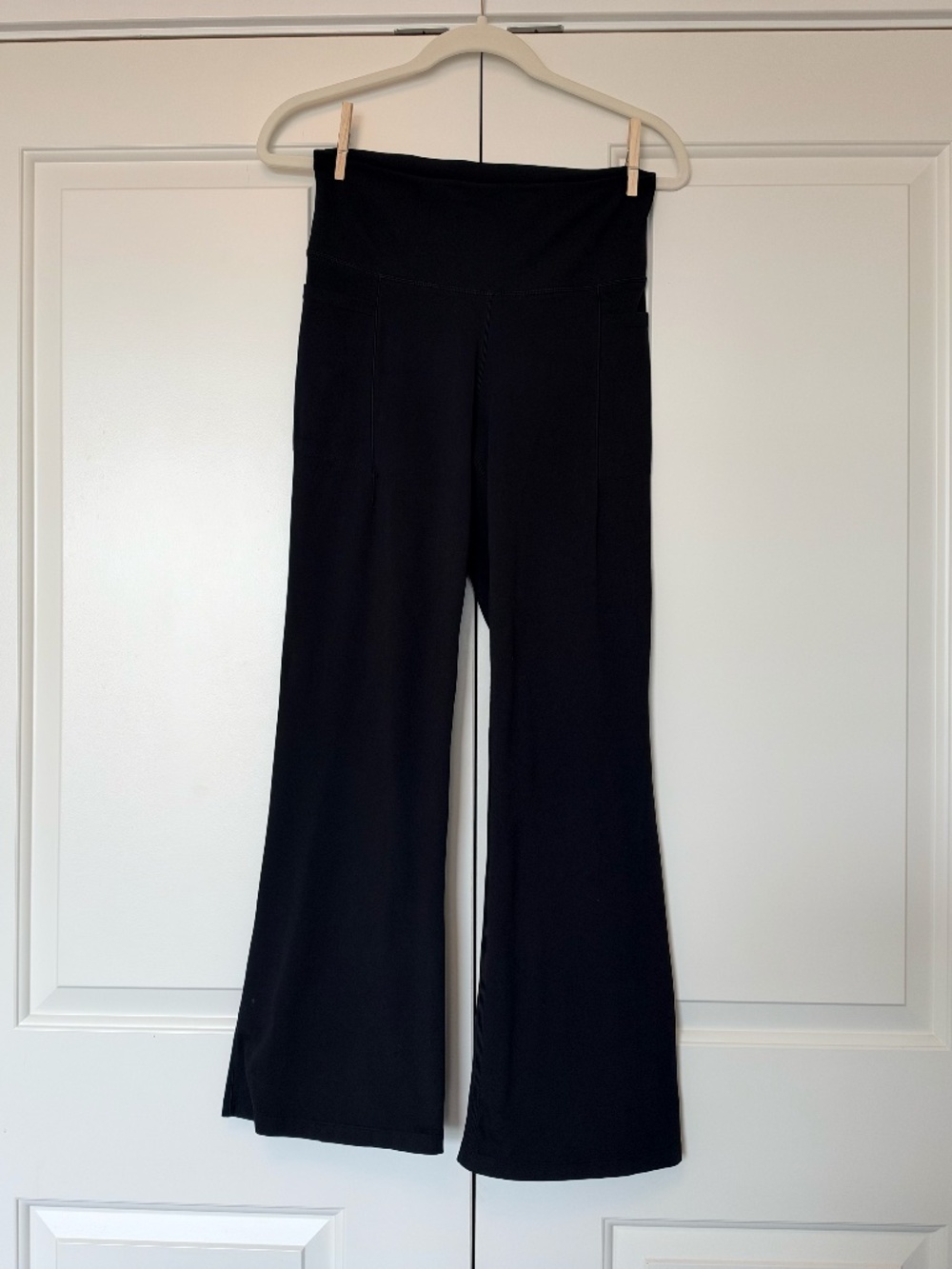 M Jockey Flare Leggings with Pockets